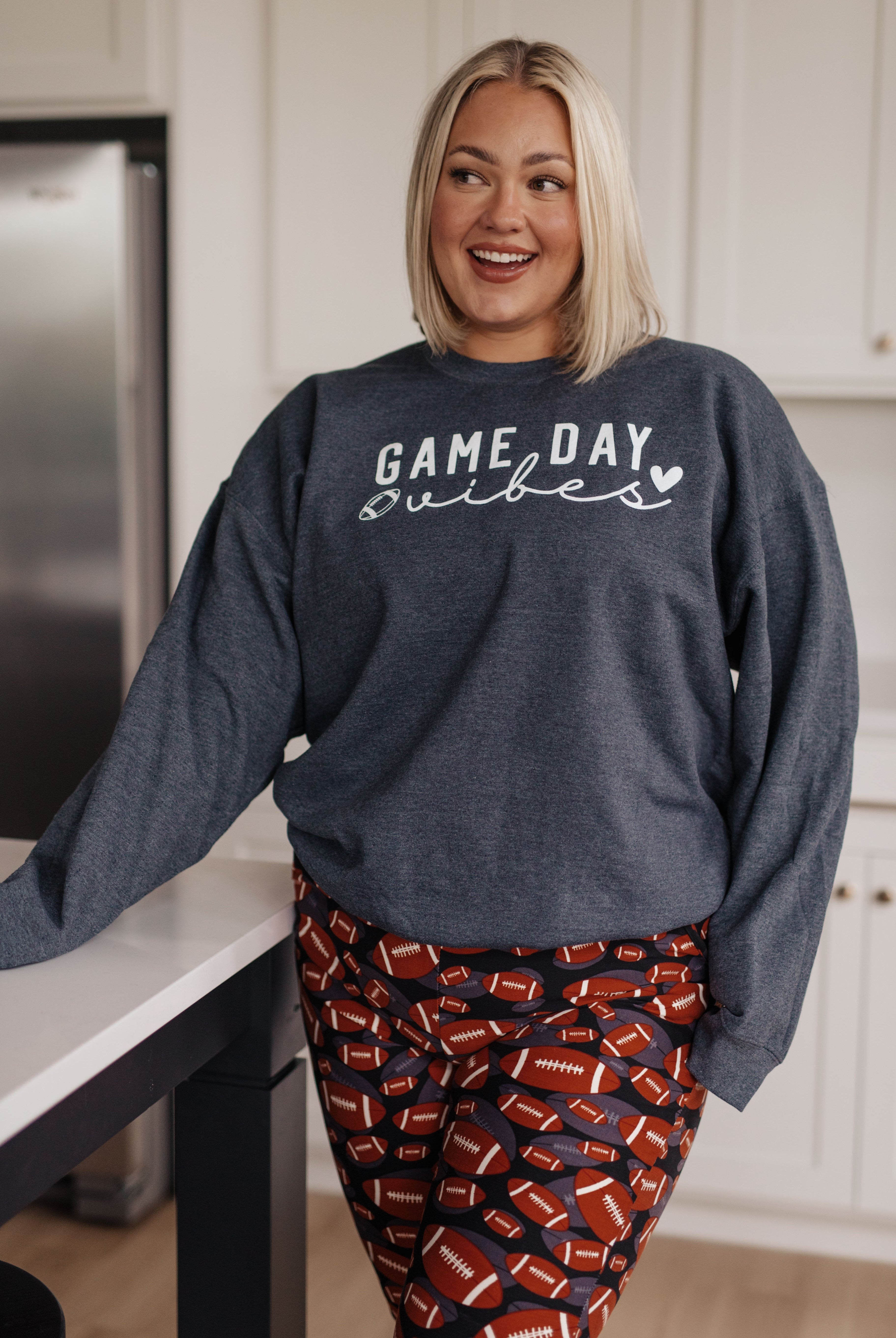 Game Day Vibes Pullover-Sweaters-Ave Shops-Urban Threadz Boutique, Women's Fashion Boutique in Saugatuck, MI