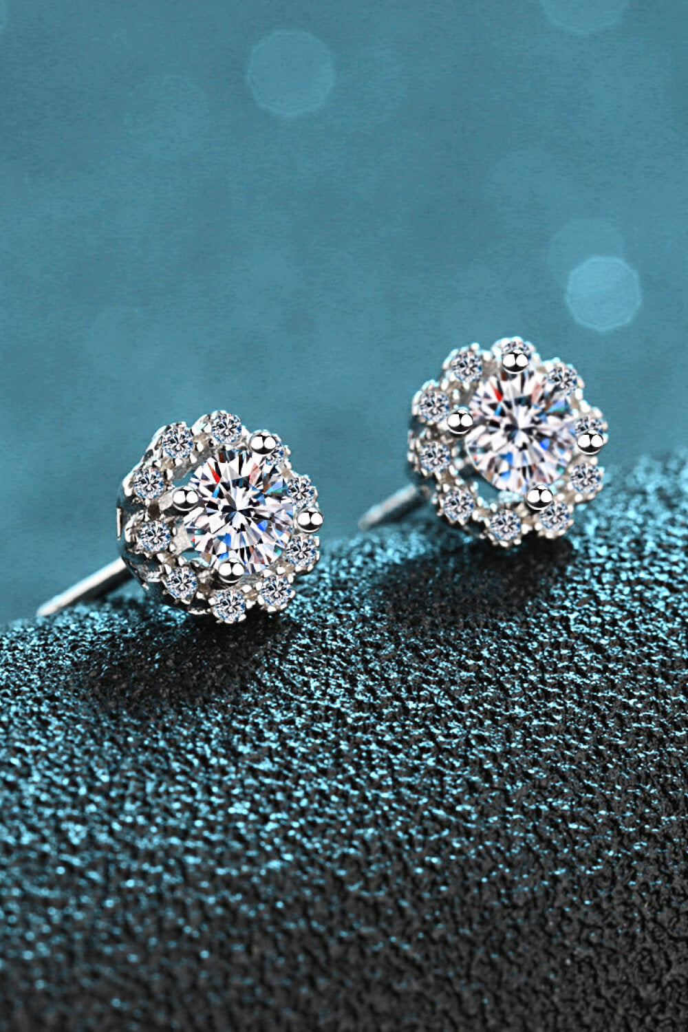 Moissanite Floral-Shaped Stud Earrings-Trendsi-Urban Threadz Boutique, Women's Fashion Boutique in Saugatuck, MI