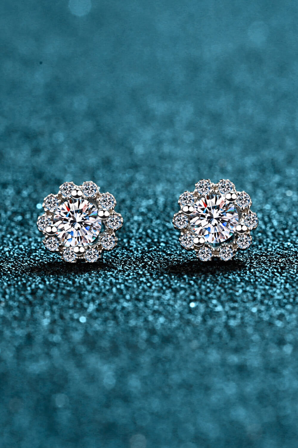 Moissanite Floral-Shaped Stud Earrings-Trendsi-Urban Threadz Boutique, Women's Fashion Boutique in Saugatuck, MI