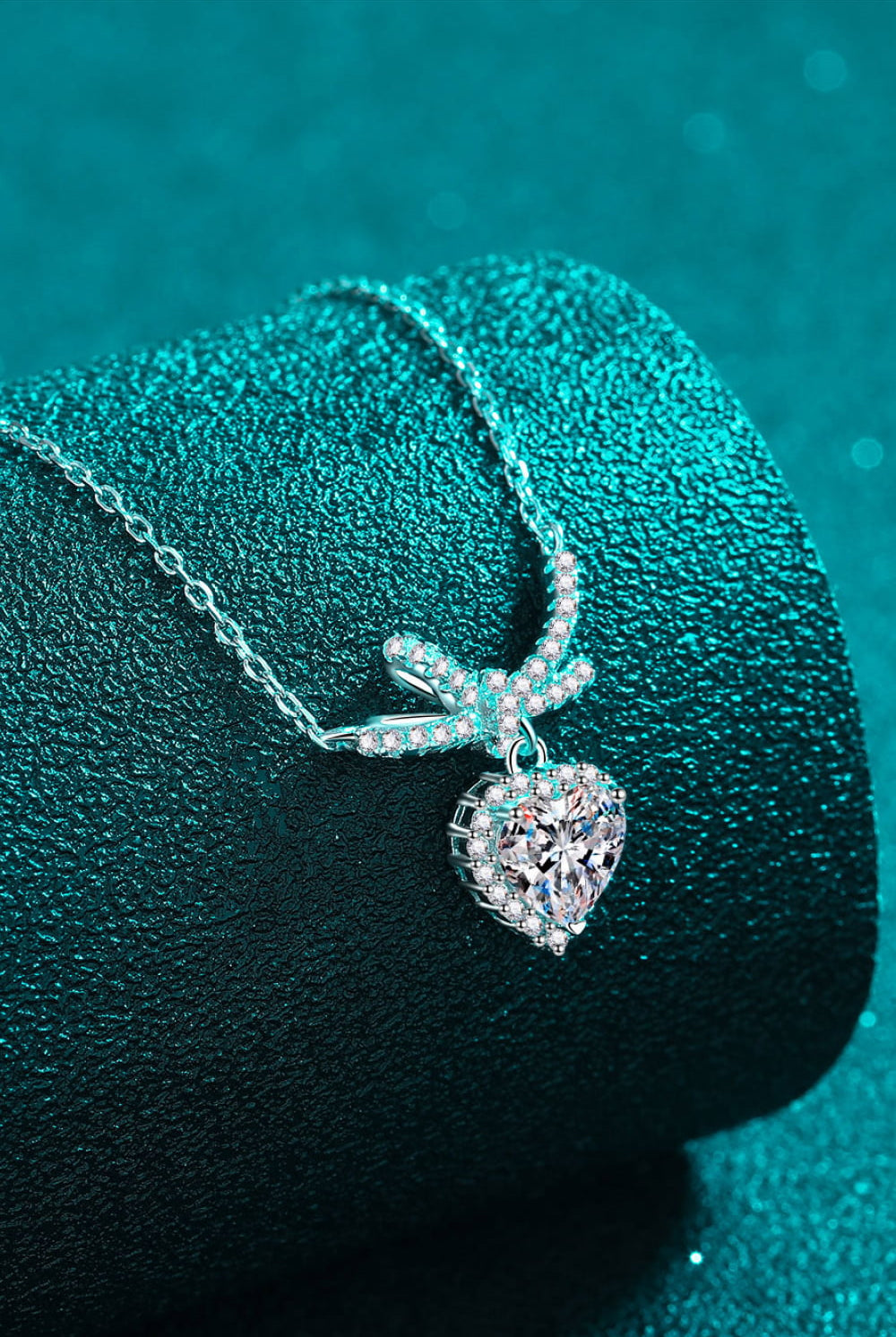 1 Carat Moissanite Heart Pendant Necklace-Trendsi-Urban Threadz Boutique, Women's Fashion Boutique in Saugatuck, MI