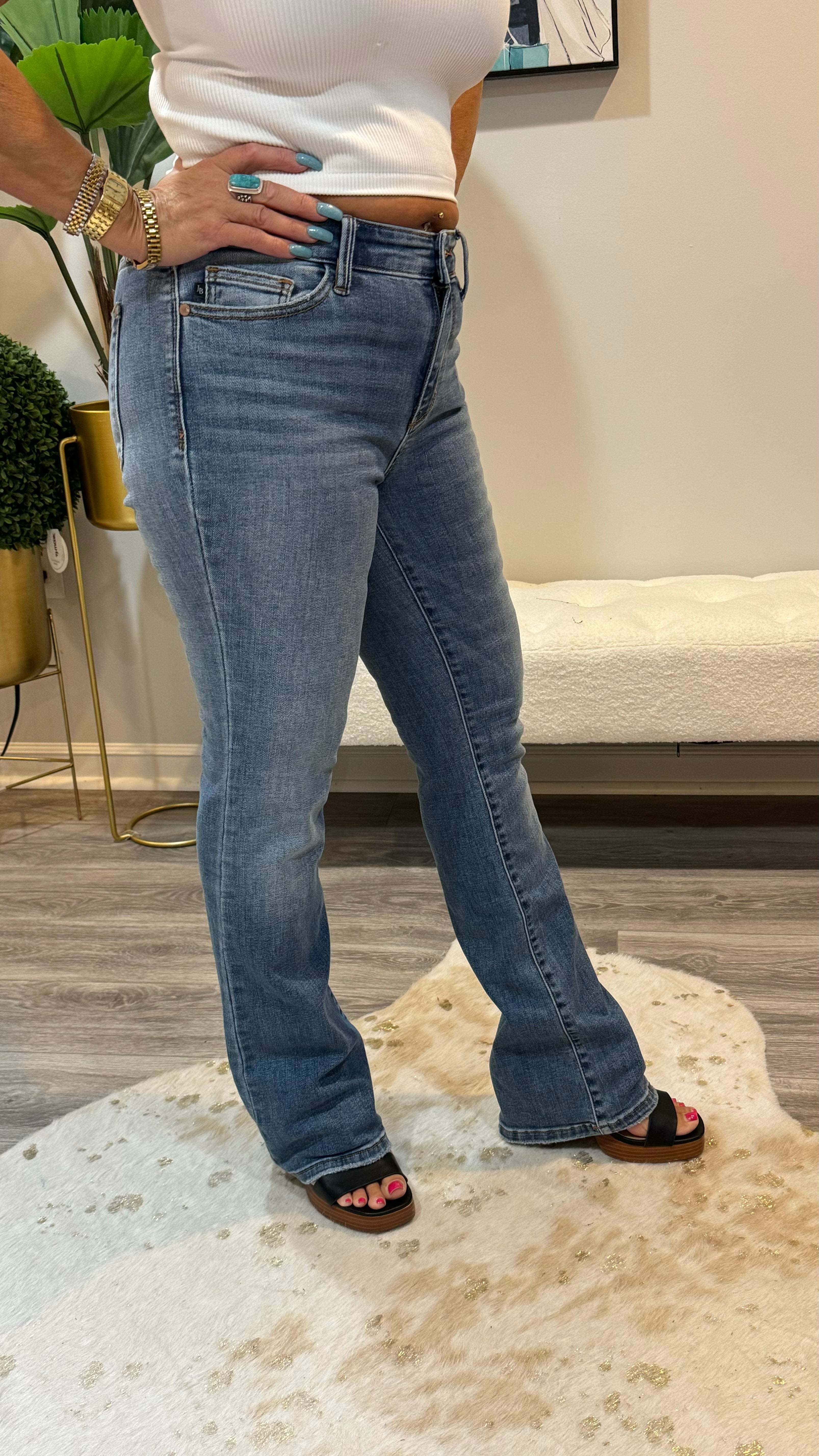 Genevieve Mid Rise Vintage Bootcut Jeans-Jeans-Ave Shops-Urban Threadz Boutique, Women's Fashion Boutique in Saugatuck, MI