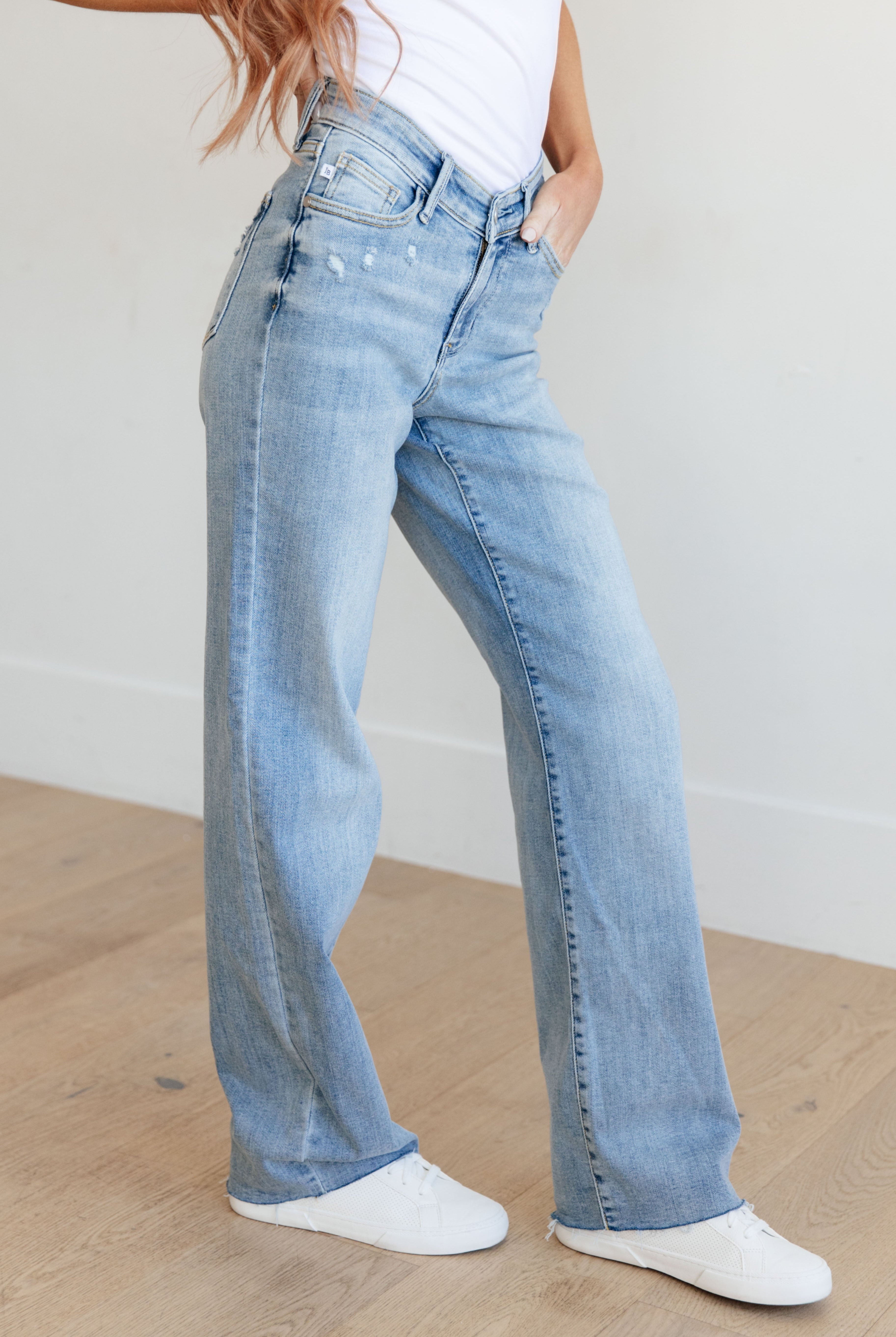 Mildred High Rise V Front Waistband Straight Jeans-Jeans-Ave Shops-Urban Threadz Boutique, Women's Fashion Boutique in Saugatuck, MI