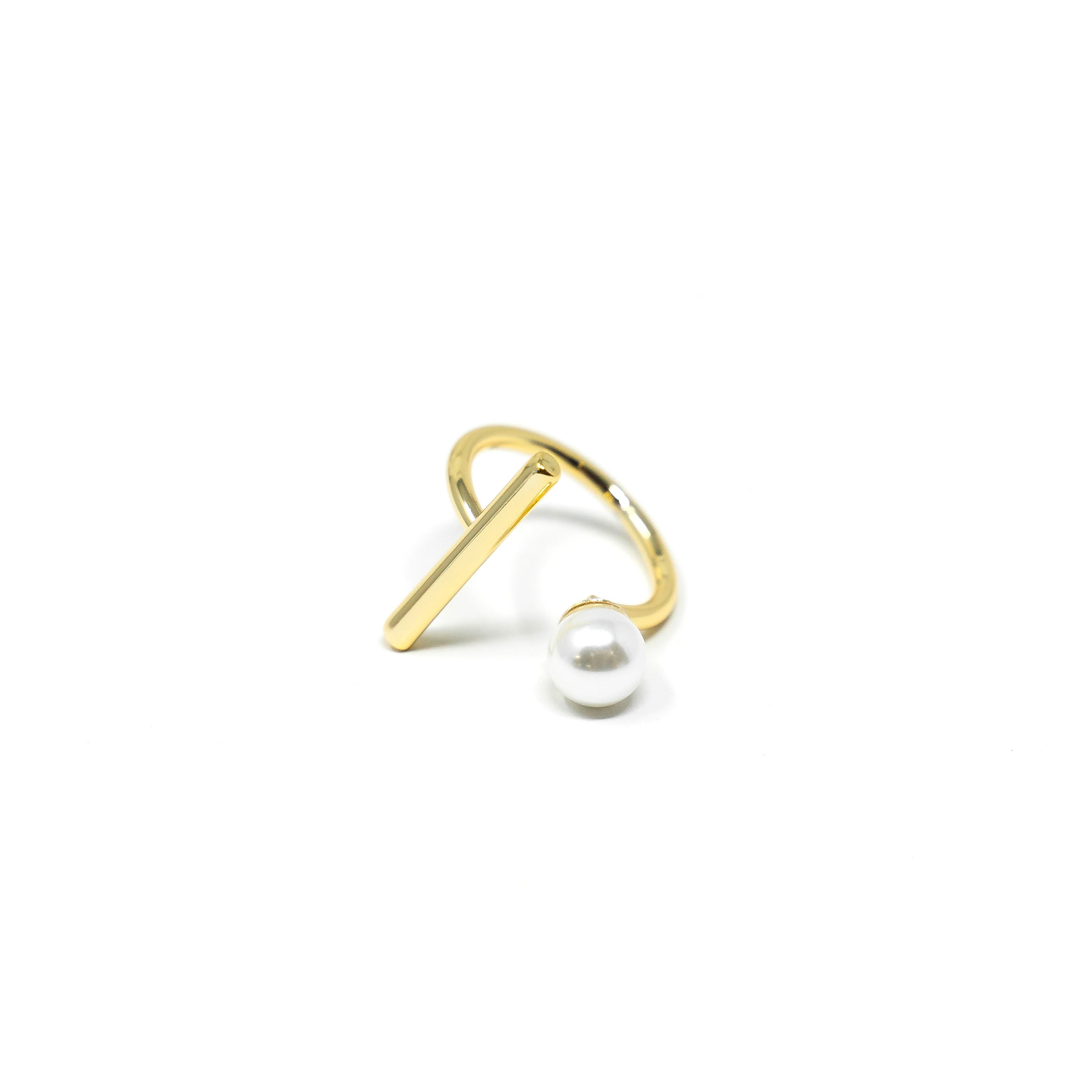 Gold Bar and Pearl Ring-Ring-The Sis Kiss®-Urban Threadz Boutique, Women's Fashion Boutique in Saugatuck, MI