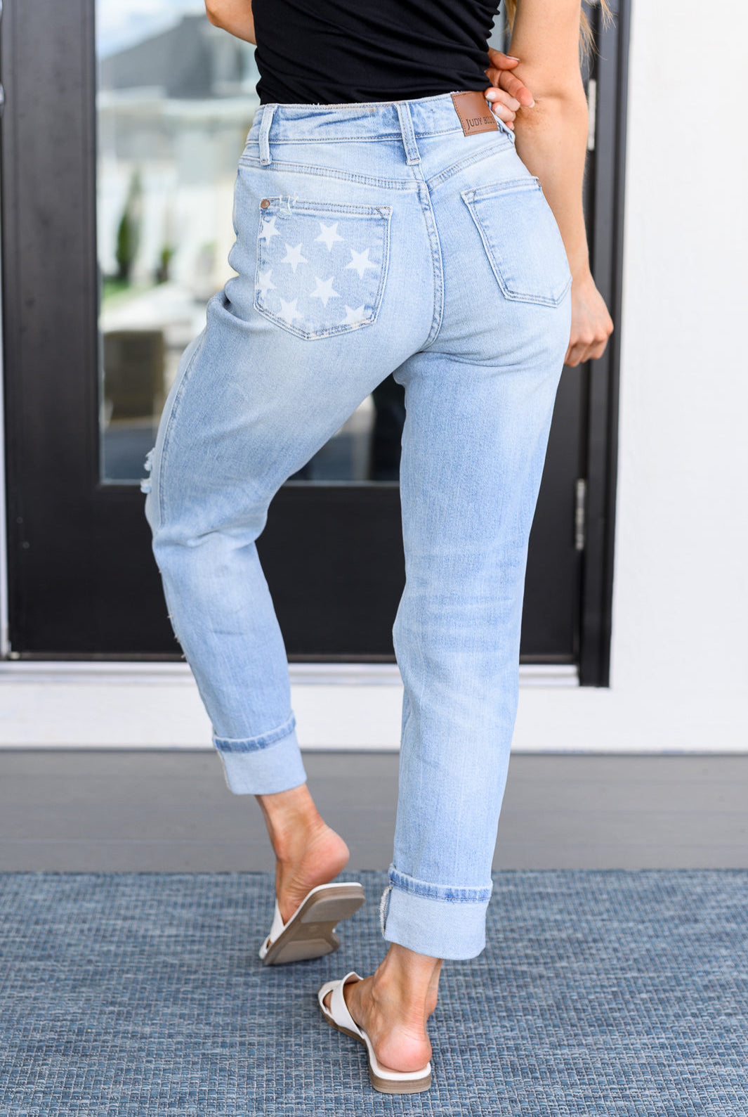 Sam Mid Rise Star Pocket Boyfriend Jeans-Jeans-Ave Shops-Urban Threadz Boutique, Women's Fashion Boutique in Saugatuck, MI