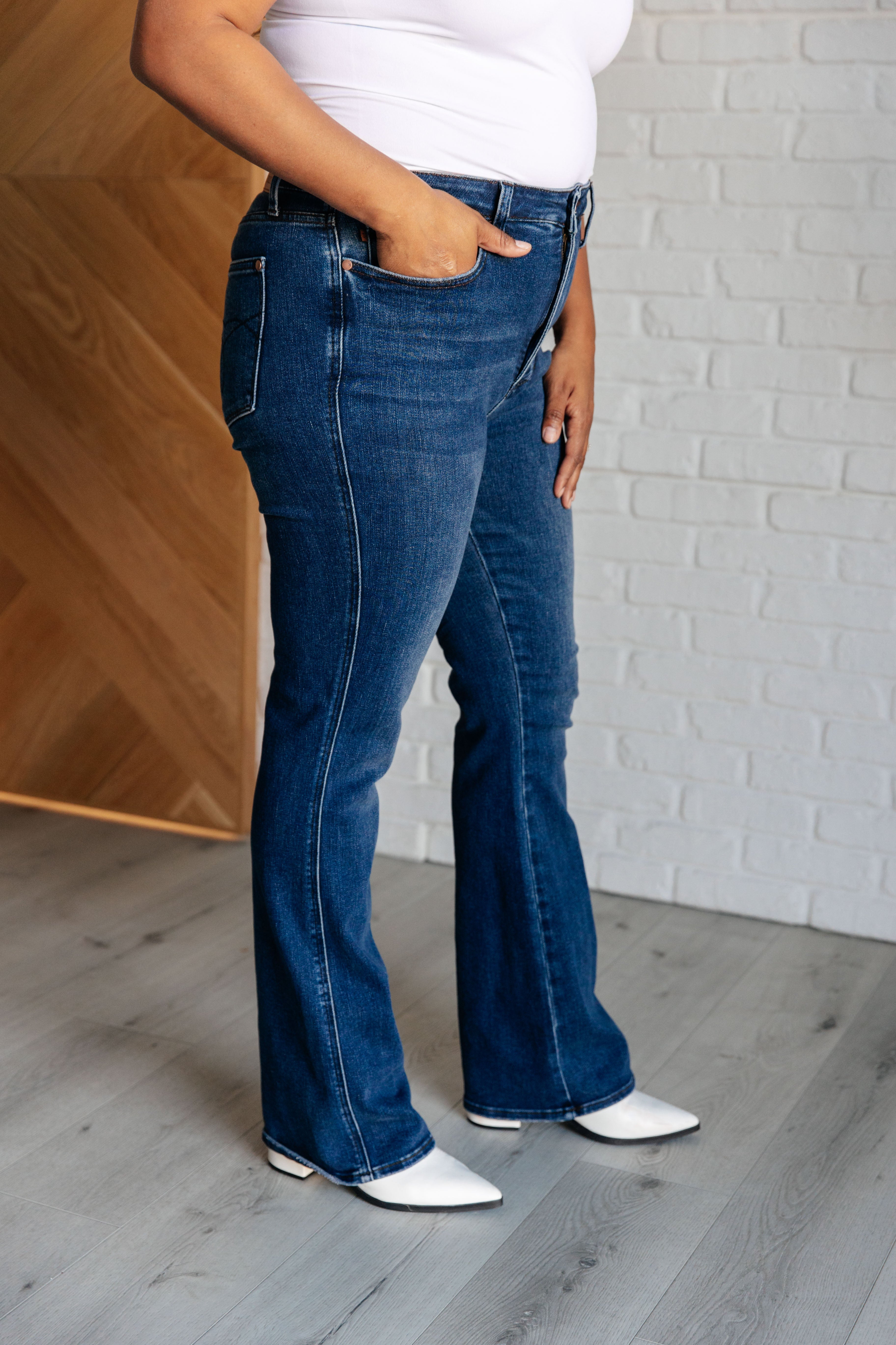 Santana High Rise Control Top Bootcut Jeans-Jeans-Ave Shops-Urban Threadz Boutique, Women's Fashion Boutique in Saugatuck, MI