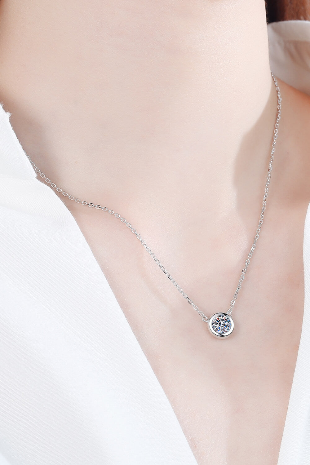 Moissanite Round Pendant Chain Necklace-Trendsi-Urban Threadz Boutique, Women's Fashion Boutique in Saugatuck, MI