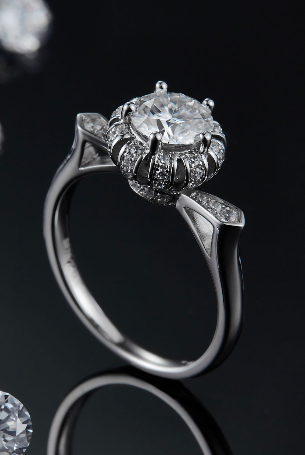 1 Carat Moissanite 925 Sterling Silver Ring-Trendsi-Urban Threadz Boutique, Women's Fashion Boutique in Saugatuck, MI