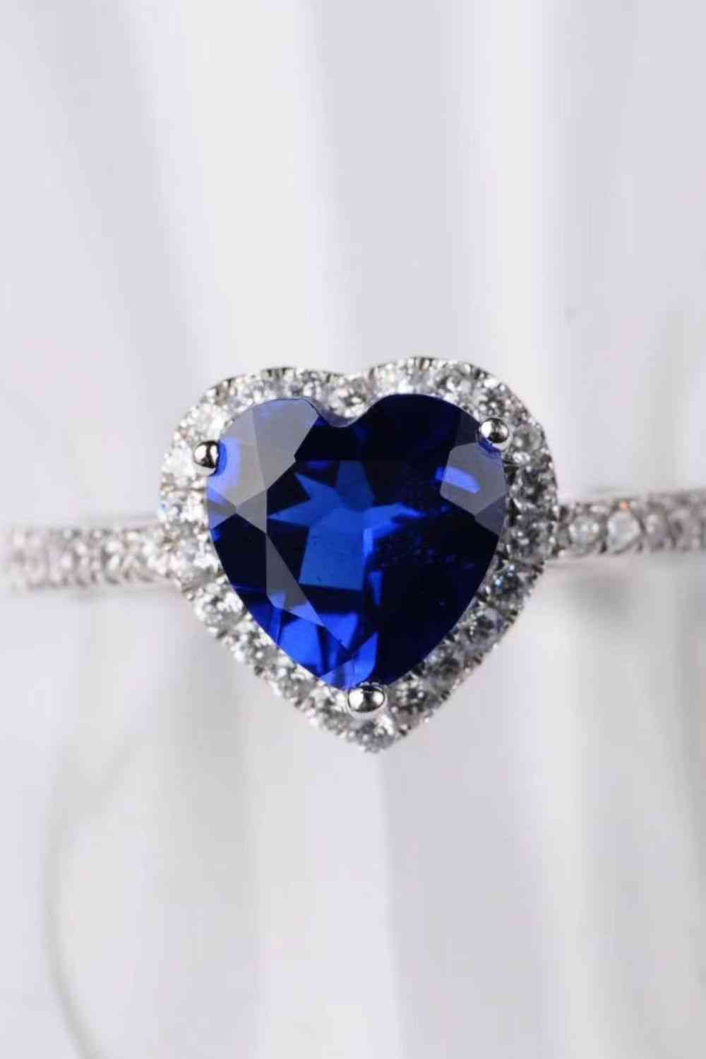 2 Carat Moissanite Heart-Shaped Side Stone Ring-Trendsi-Urban Threadz Boutique, Women's Fashion Boutique in Saugatuck, MI